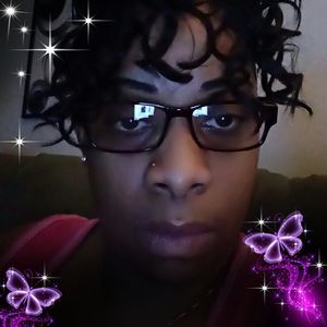 Meet your Posher, Jenise